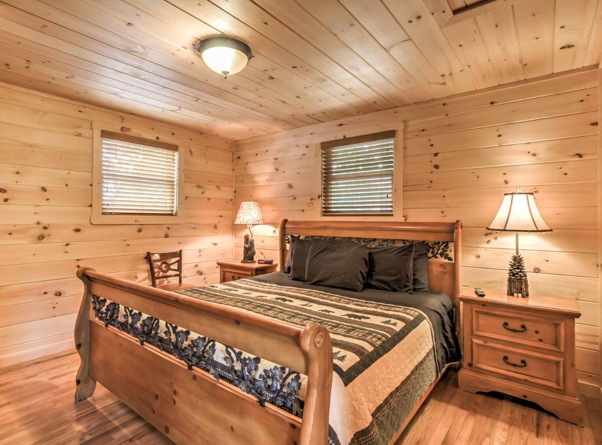 Private Sevierville Cabin With Mountain Views And Loft Екстериор снимка