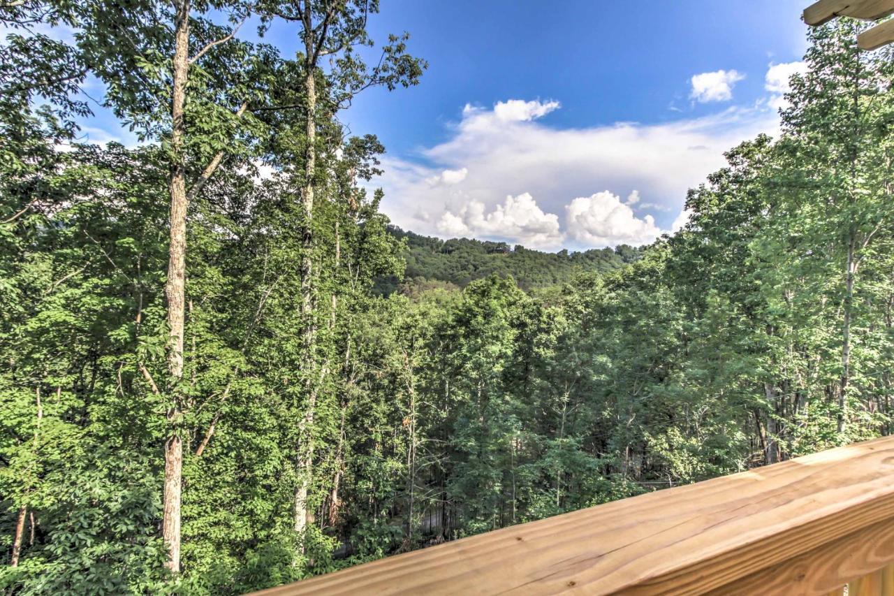 Private Sevierville Cabin With Mountain Views And Loft Екстериор снимка